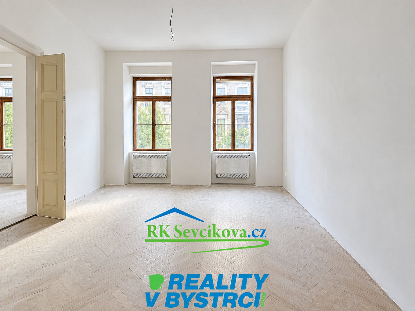 Pronájem bytu 3+1 109 m² – fotografie 2