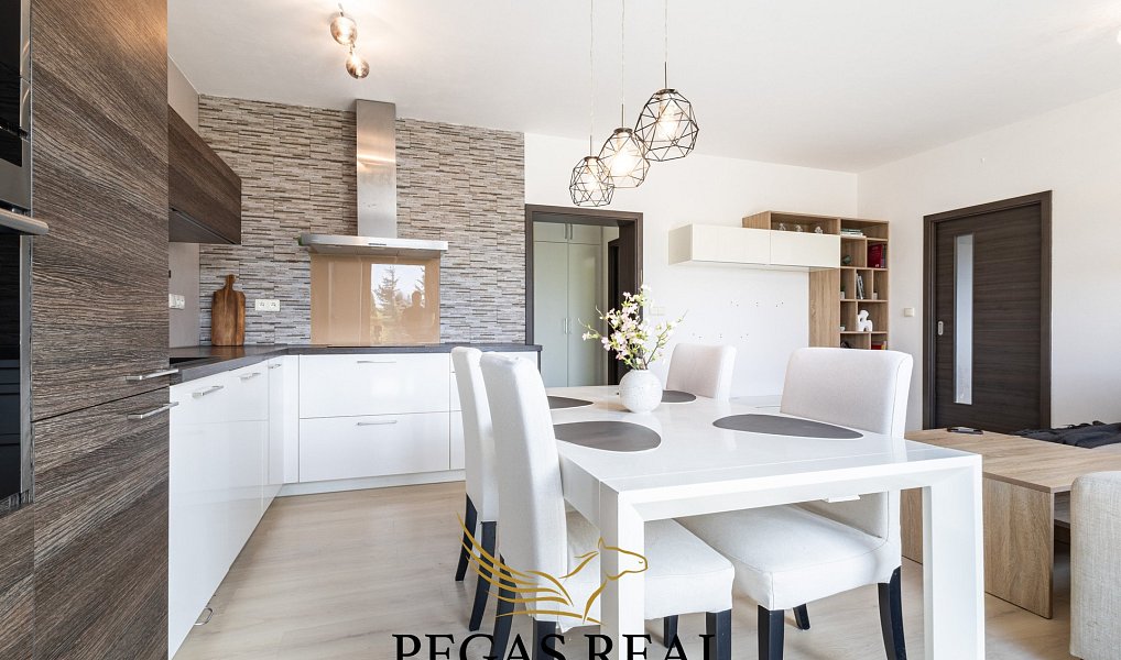 Prodej bytu 3+kk 68 m², Holubice – náhled fotky 6