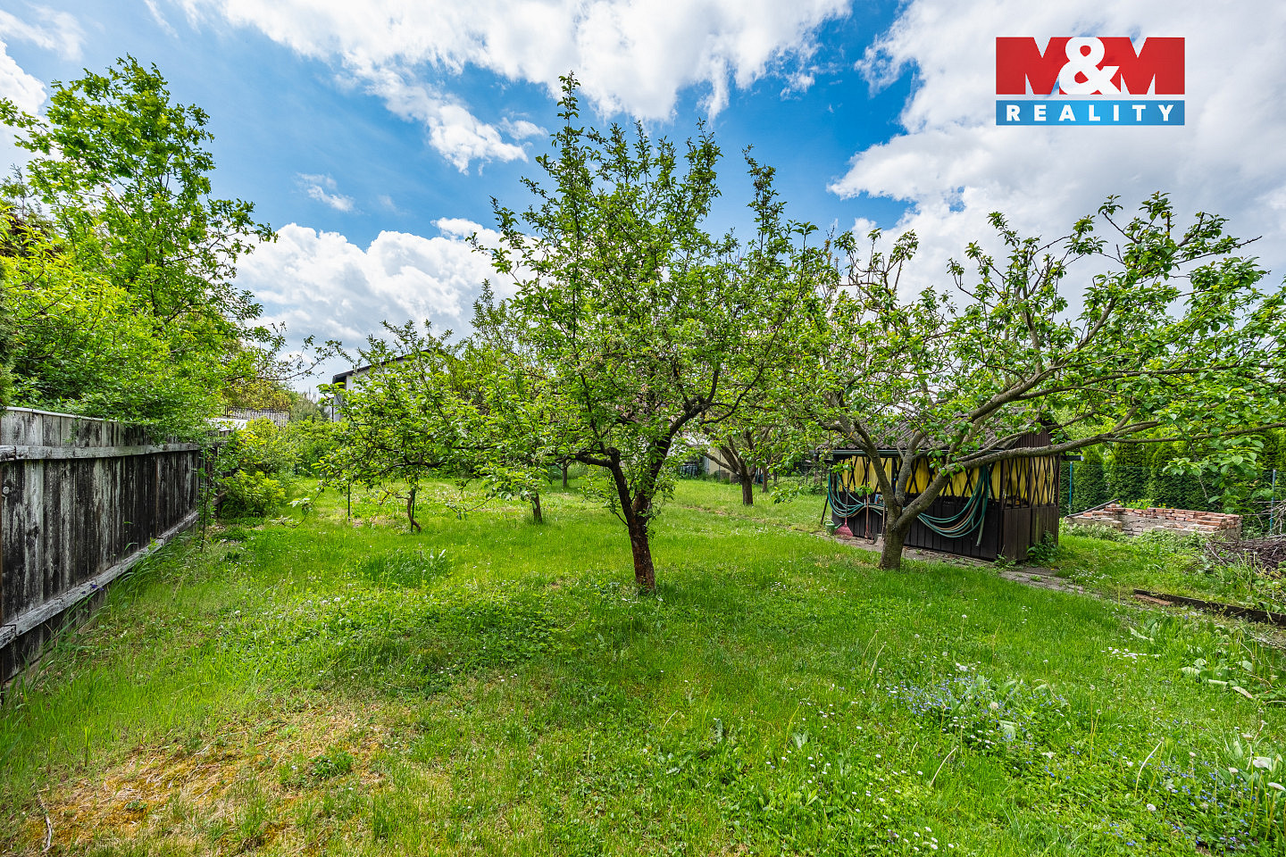 Prodej domu 187 m² s pozemkem 1 141 m² — photo 2