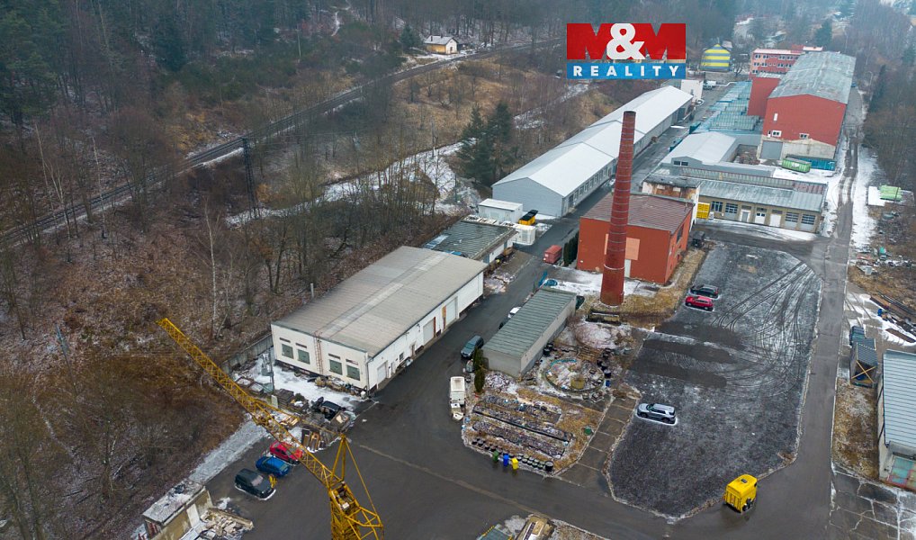 Prodej výrobních prostor 1 904 m², Vimperk – fotka 1 z 9