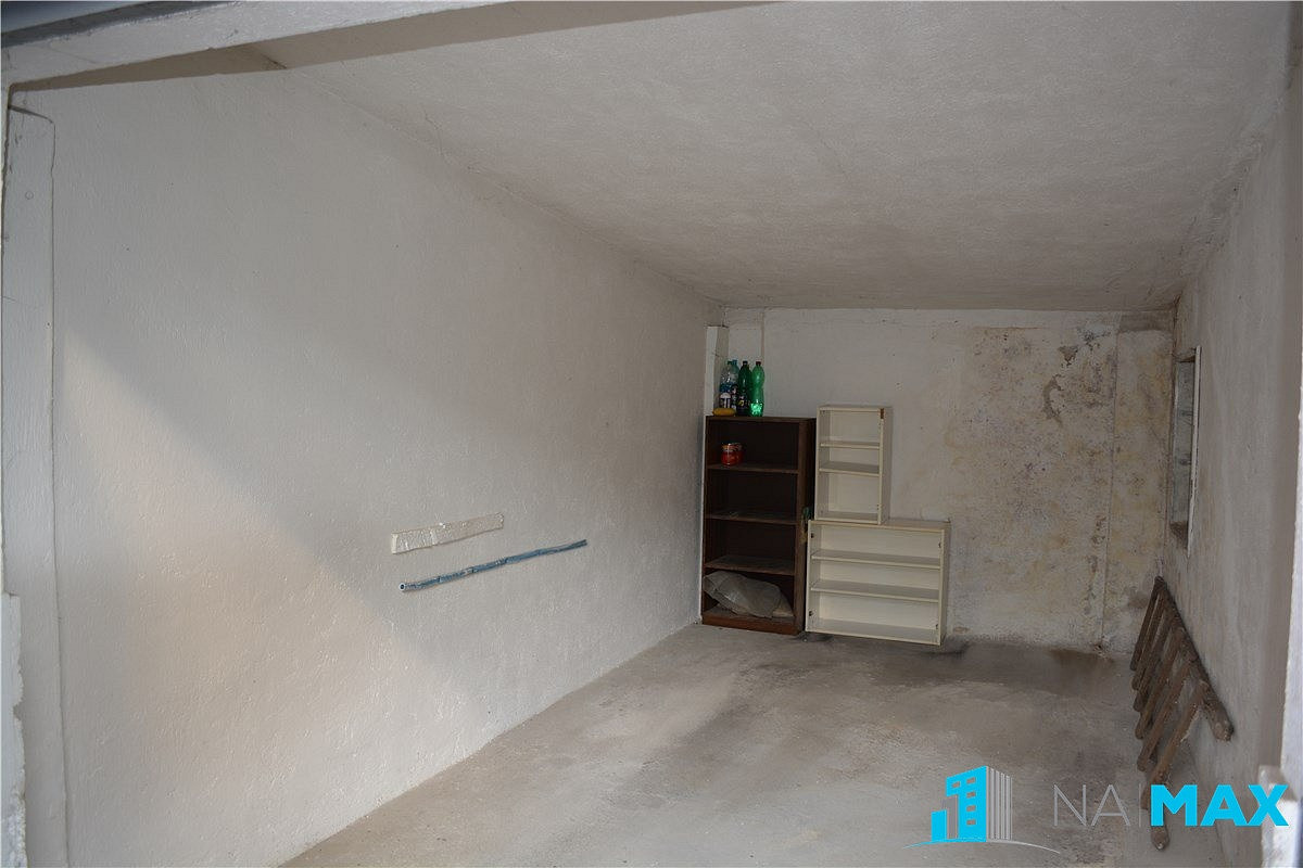 Prodej garáže 18 m2, Znojmo – fotografie 3