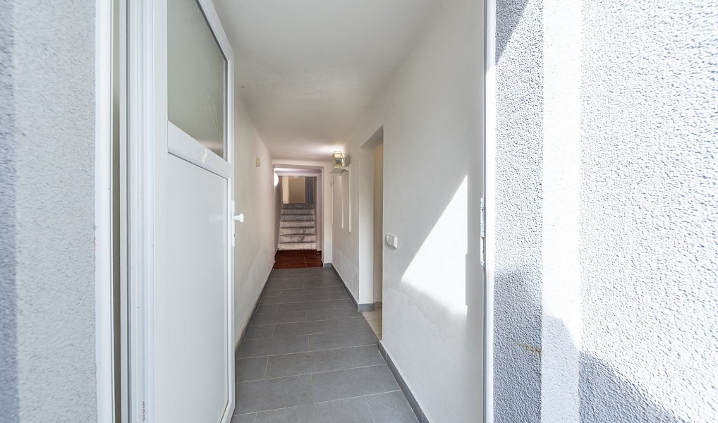 Prodej domu 220 m² s pozemkem 290 m², Plzeň – náhled fotky 22