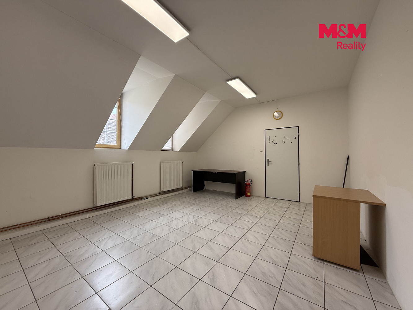 Pronájem kanceláře 10 m² — photo 3