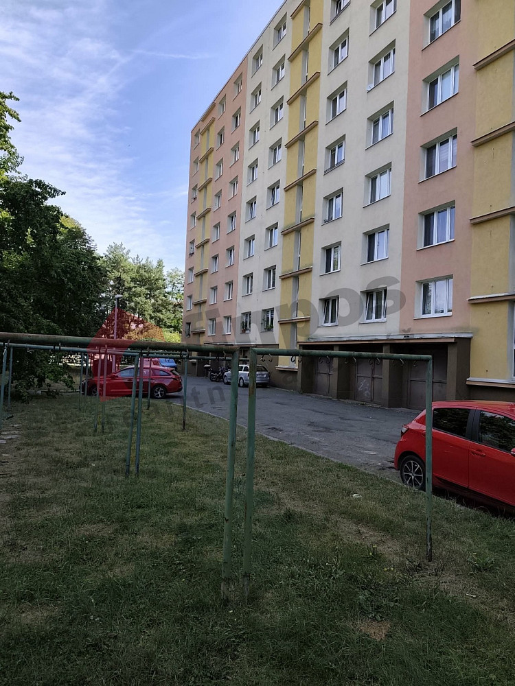Pronájem bytu 1+1 36 m² – fotografie 2