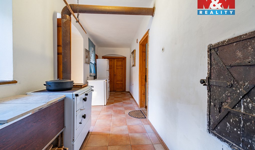 Prodej domu 245 m² s pozemkem 13 625 m², Žirovnice – náhled fotky 11