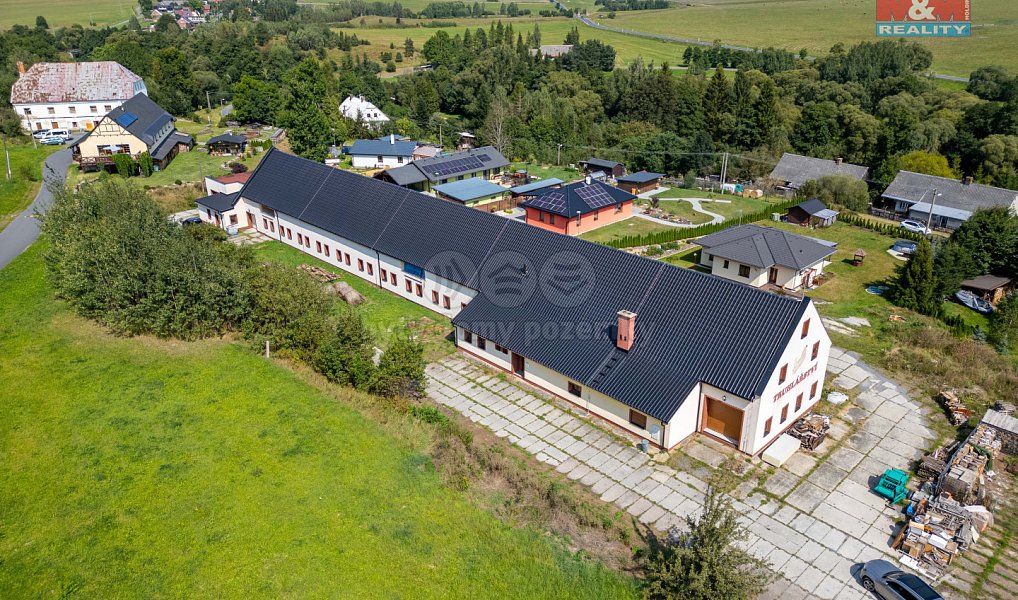 Prodej domu 2 000 m² s pozemkem 2 523 m², Valšov – náhled fotky 17