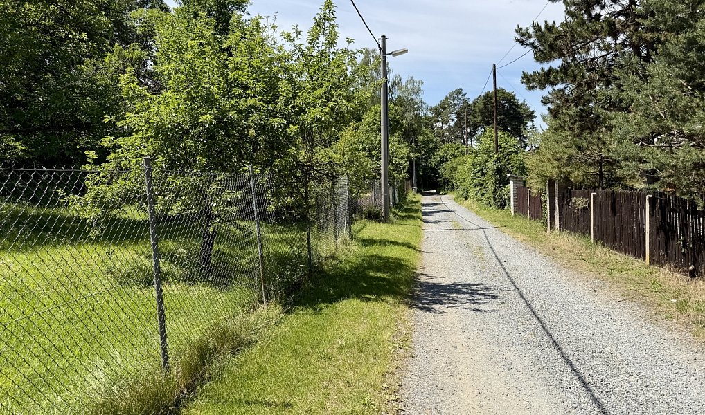 Prodej stavebního pozemku 1 195 m², Březová-Oleško – náhled fotky 9