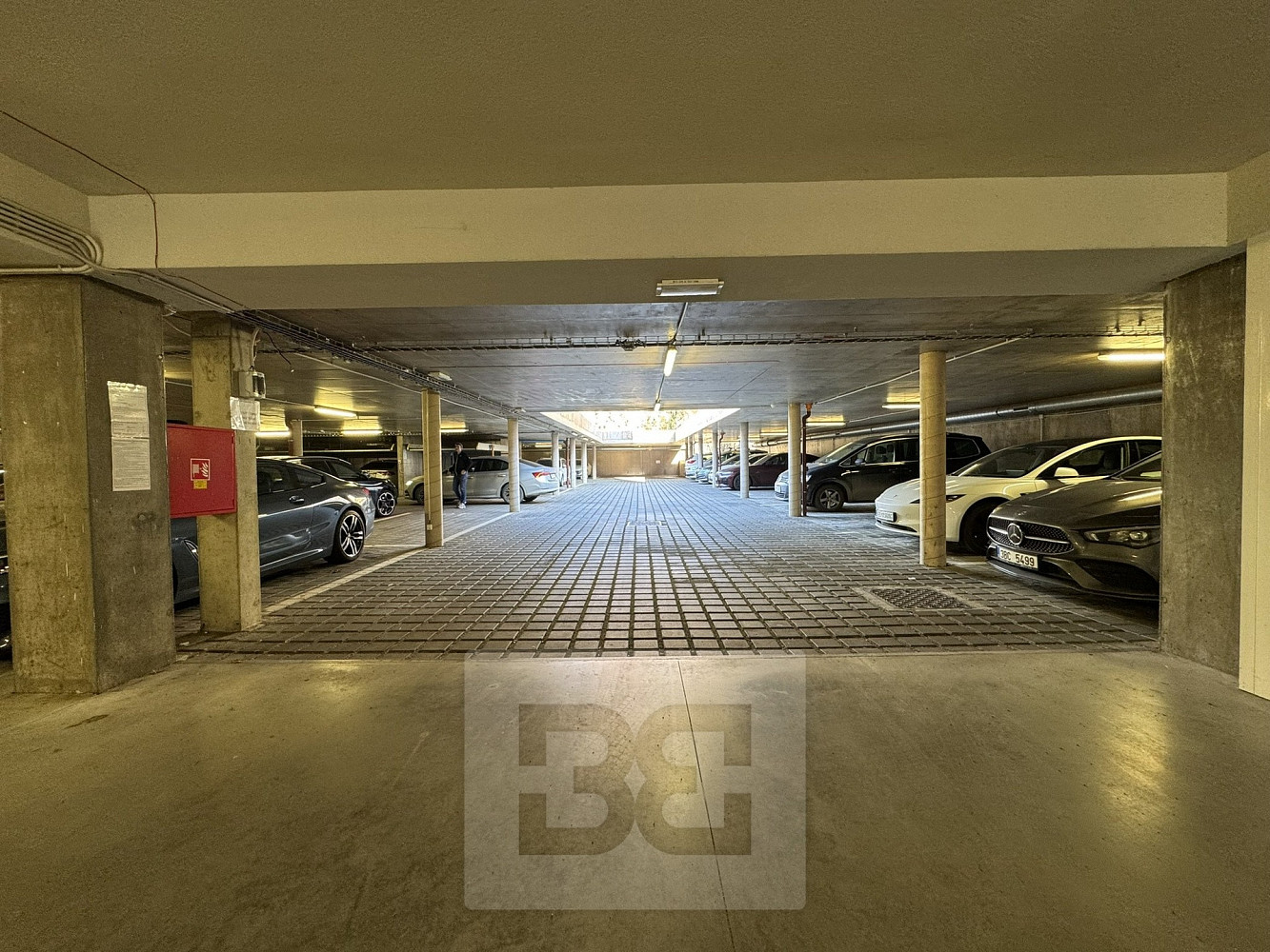 Pronájem garážového stání 13 m2, brno - černá pole — photo 2