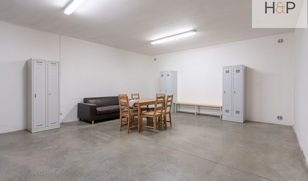 Pronájem skladovacích prostor 1 260 m², Jeseník – náhled fotky 8