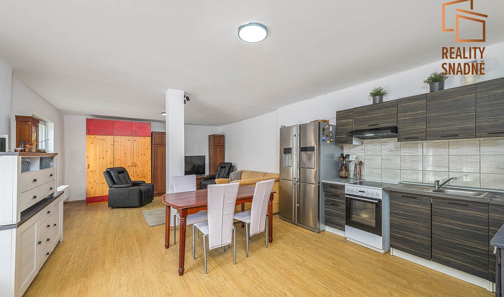 Prodej domu 160 m² s pozemkem 234 m², Vlkov pod Oškobrhem – náhled fotky 2