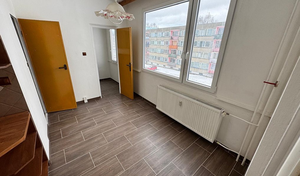 Pronájem bytu 3+1 75 m², Mikulášovice – náhled fotky 3