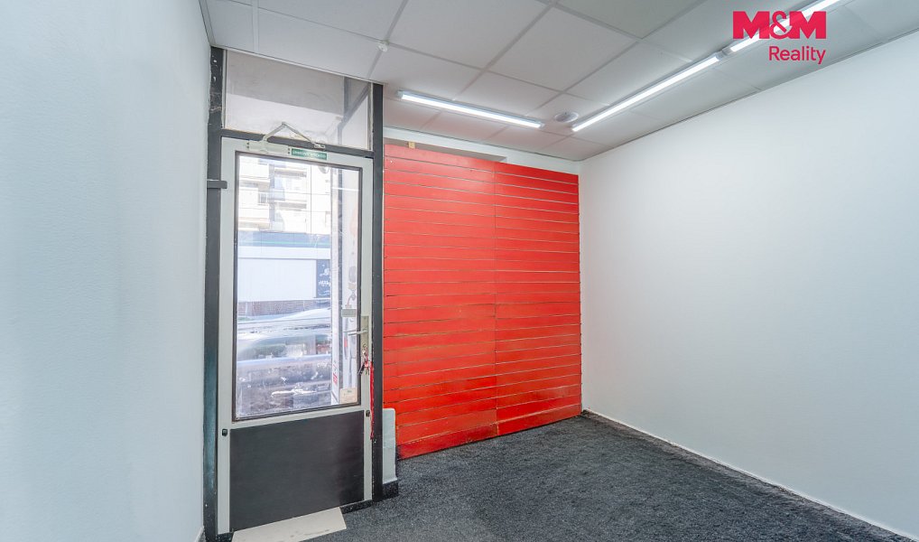 Pronájem obchodních prostor 43 m², Plzeň – náhled fotky 3