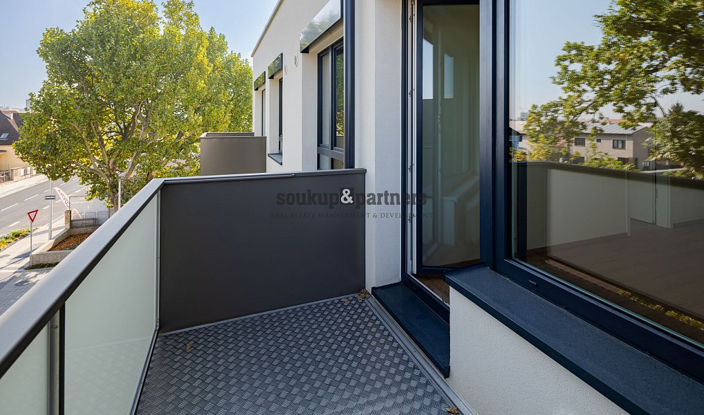 Pronájem bytu 2+kk 48 m², Kladno – náhled fotky 12