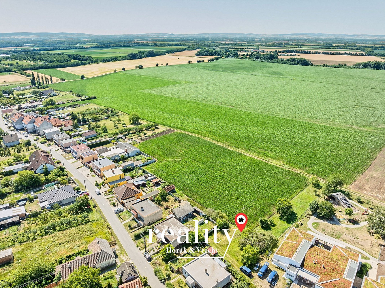 Prodej stavebního pozemku 1 779 m² – fotografie 5