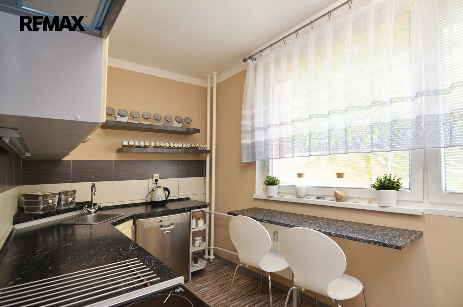 Prodej bytu 4+1 80 m² – fotografie 5