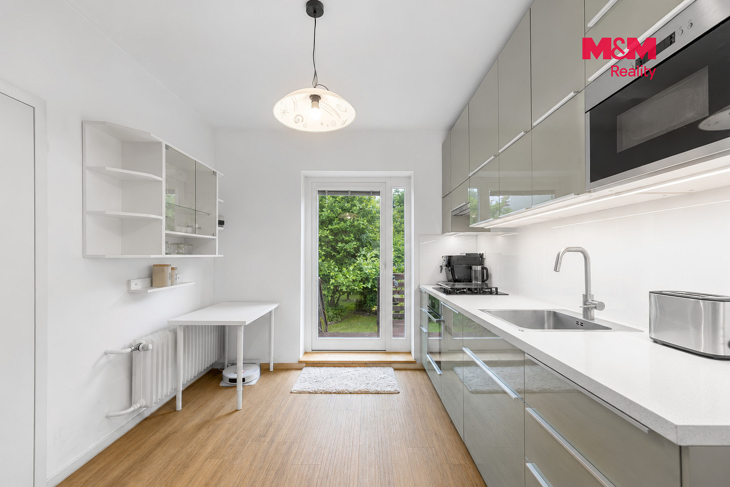 Prodej domu 190 m² s pozemkem 970 m² — photo 2