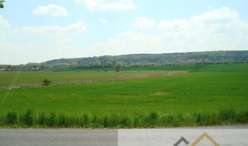 Prodej stavebního pozemku 1 044 m², Mšec – náhled fotky 5