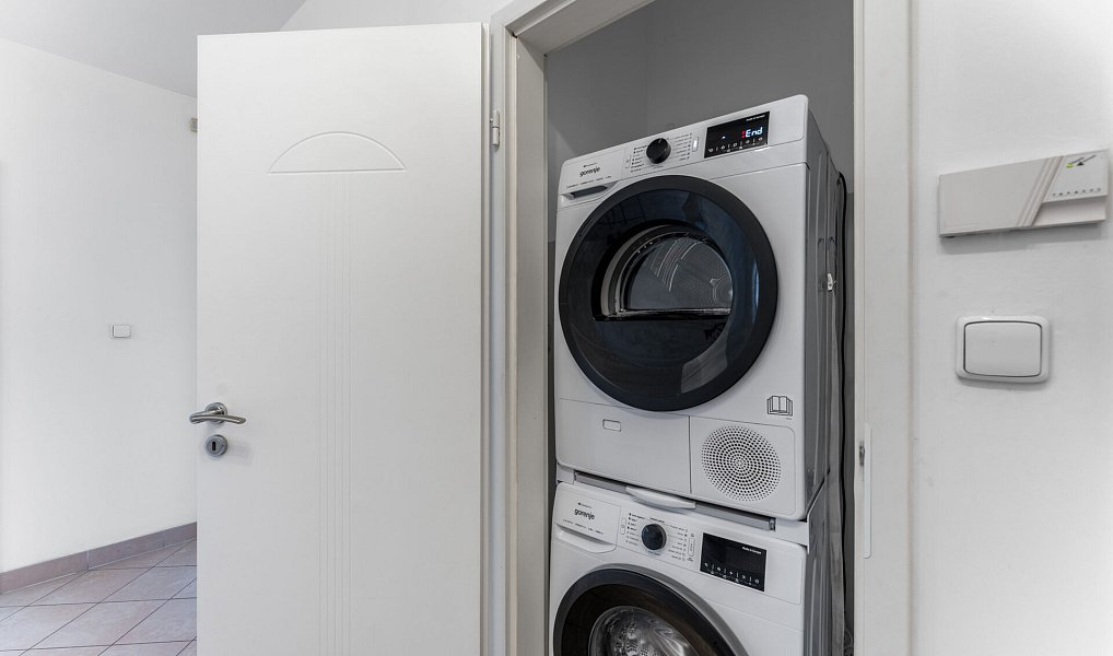 Prodej bytu 4+1 115 m², Praha – náhled fotky 13