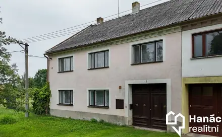 Prodej domu 290 m² s pozemkem 1 031 m², Dubčany, okres Olomouc