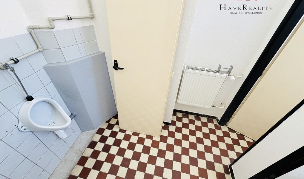 Pronájem kanceláře 37 m², Benešov – náhled fotky 5