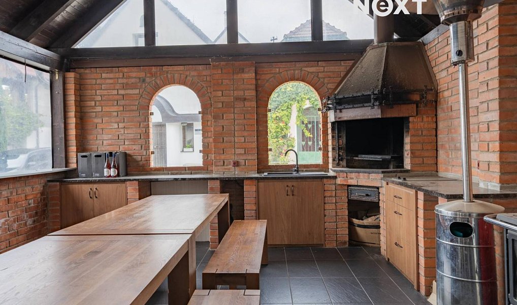 Prodej ubytovacího objektu 450 m², Mutěnice – náhled fotky 7