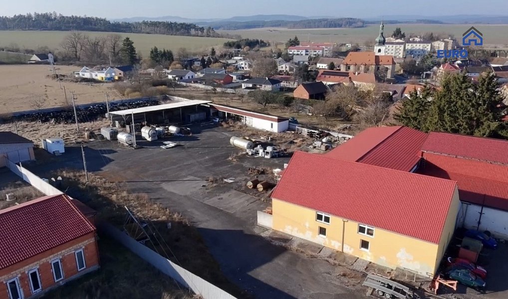 Prodej výrobních prostor 10 996 m², Erpužice – náhled fotky 2