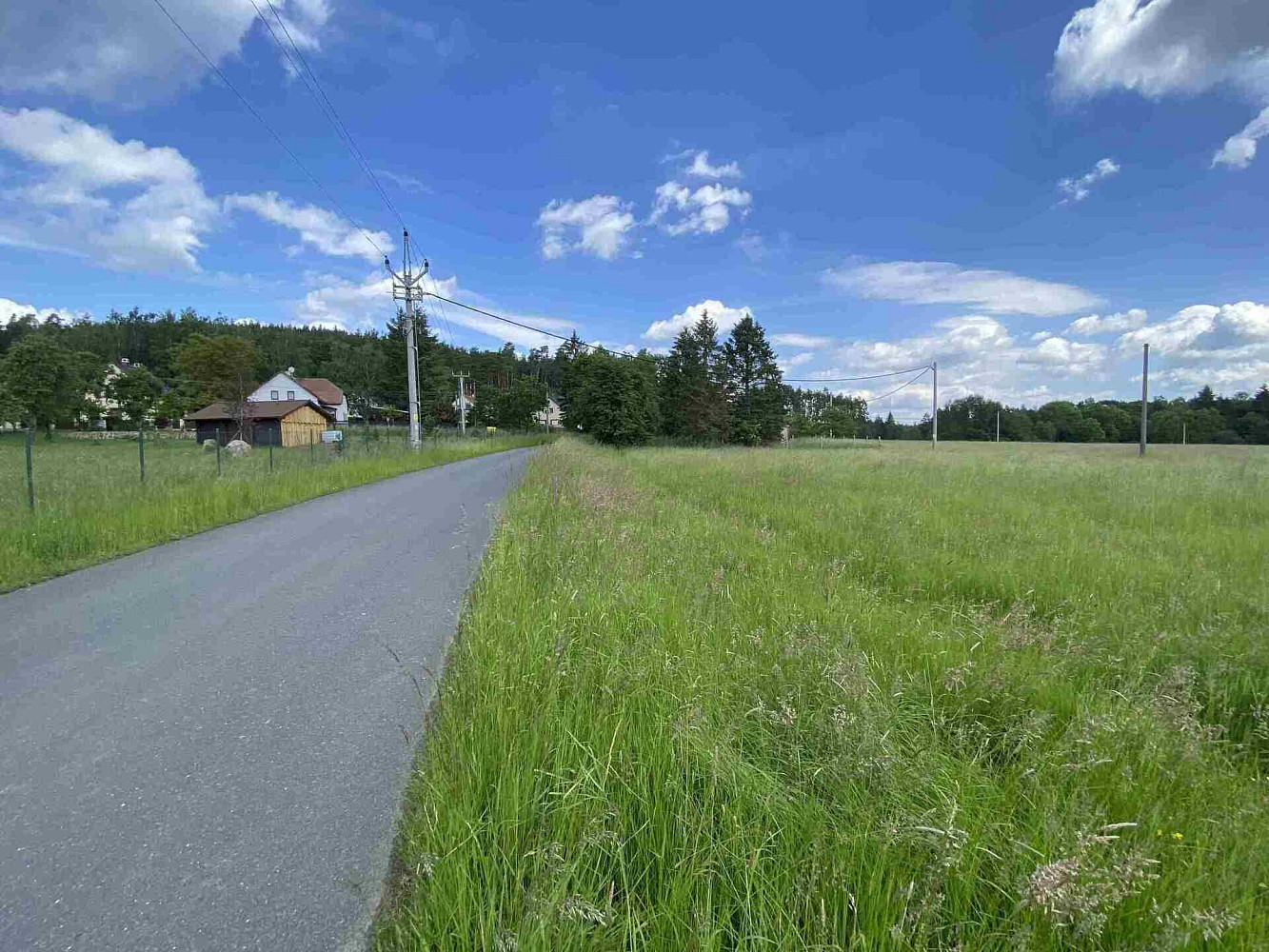 Prodej stavebního pozemku 1 400 m²
