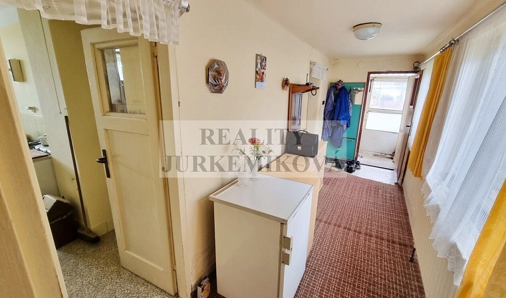 Prodej domu 567 m² s pozemkem 1 333 m², Nákří – náhled fotky 12