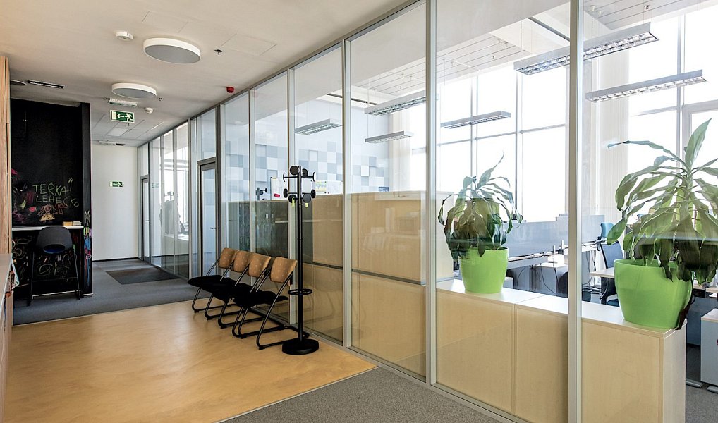 Pronájem kanceláře 182 m², Plzeň – náhled fotky 8