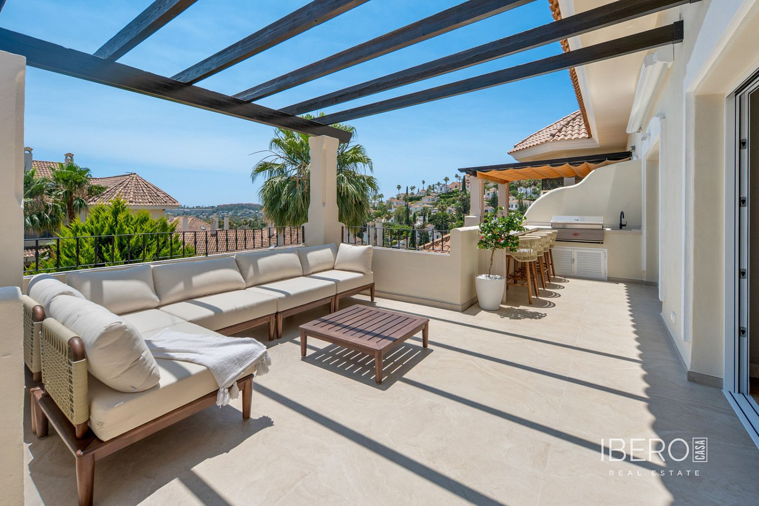 4+kk Apartment in Marbella, Nueva Andalucía - Vista 5