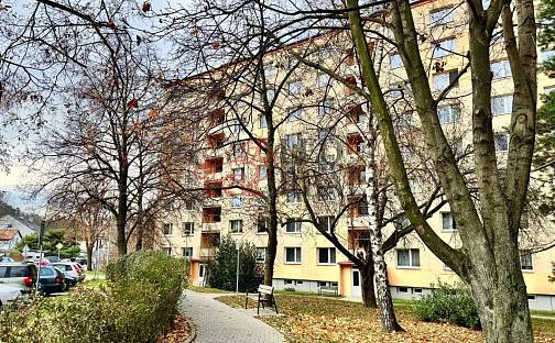 Prodej bytu 3+1 70 m², Na Rybníku, Uherské Hradiště