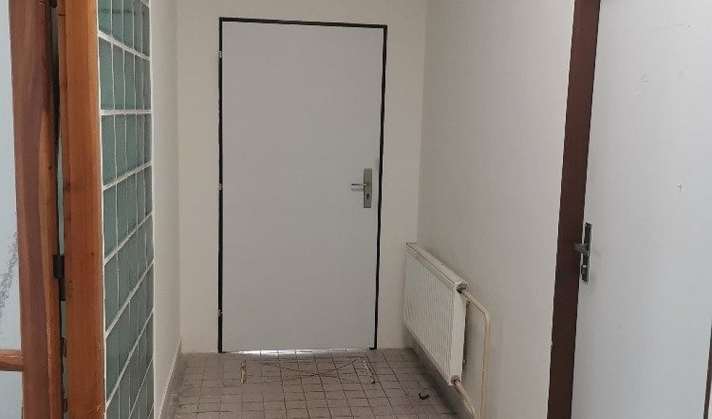 Pronájem obchodních prostor 17 m², Hradec Králové – náhled fotky 6