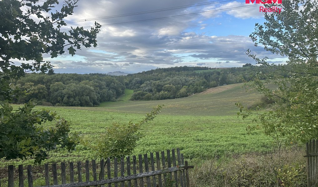 Prodej stavebního pozemku 2 370 m², Smolnice – náhled fotky 7