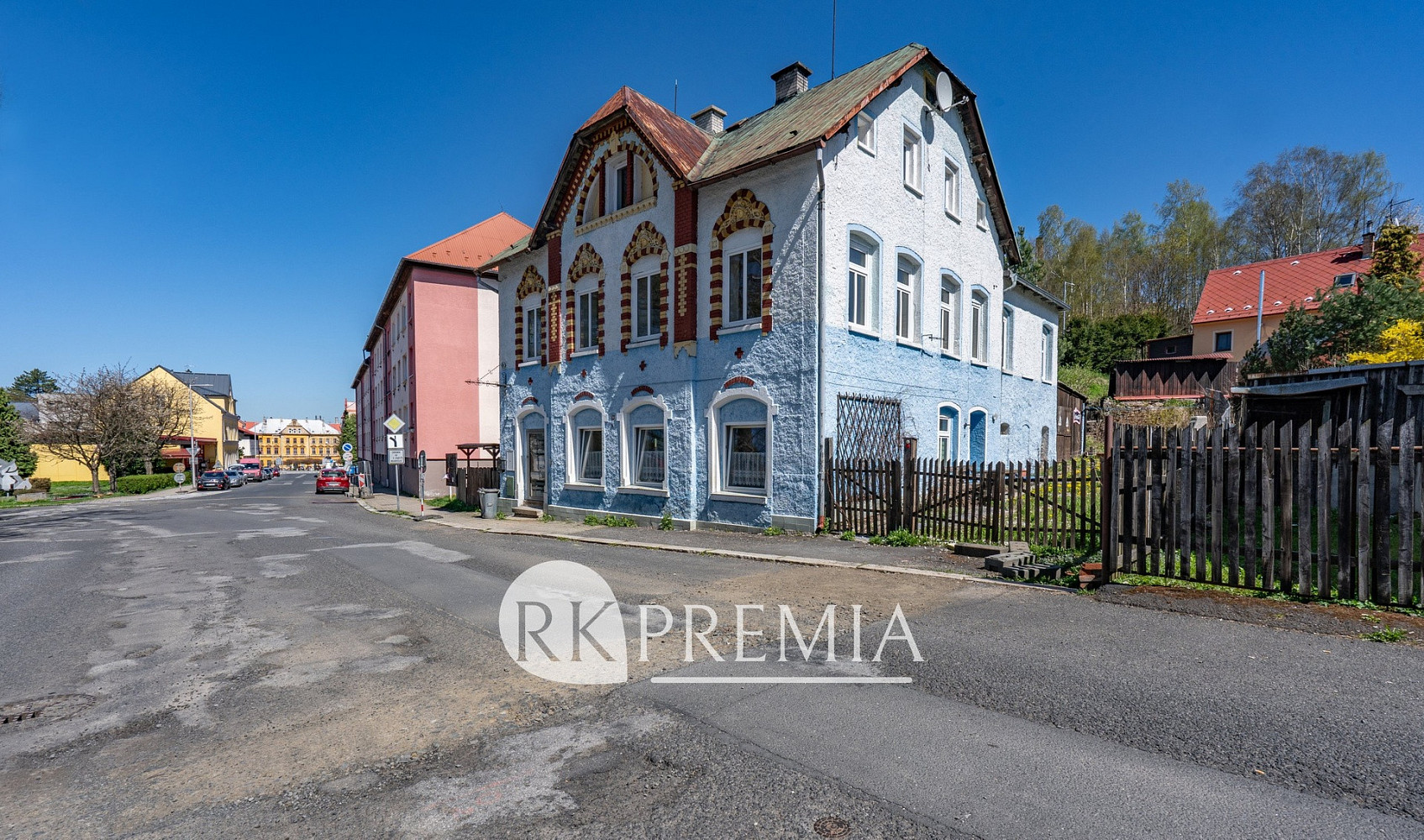 Prodej domu 430 m² s pozemkem 460 m²