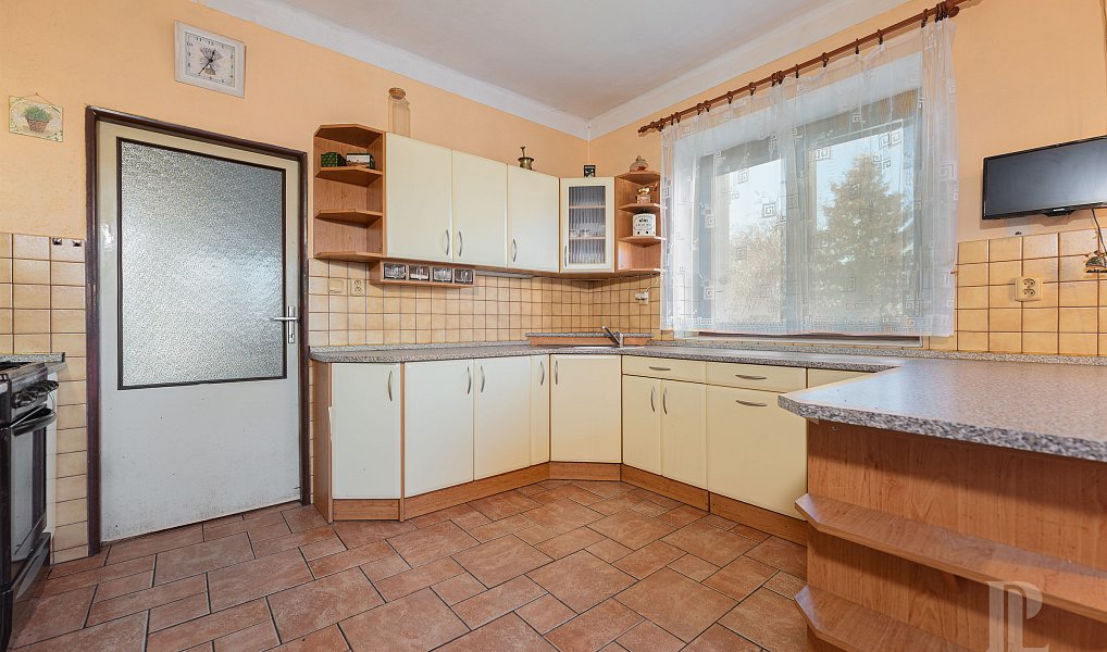 Prodej domu 335 m² s pozemkem 752 m², Strakonice – náhled fotky 10