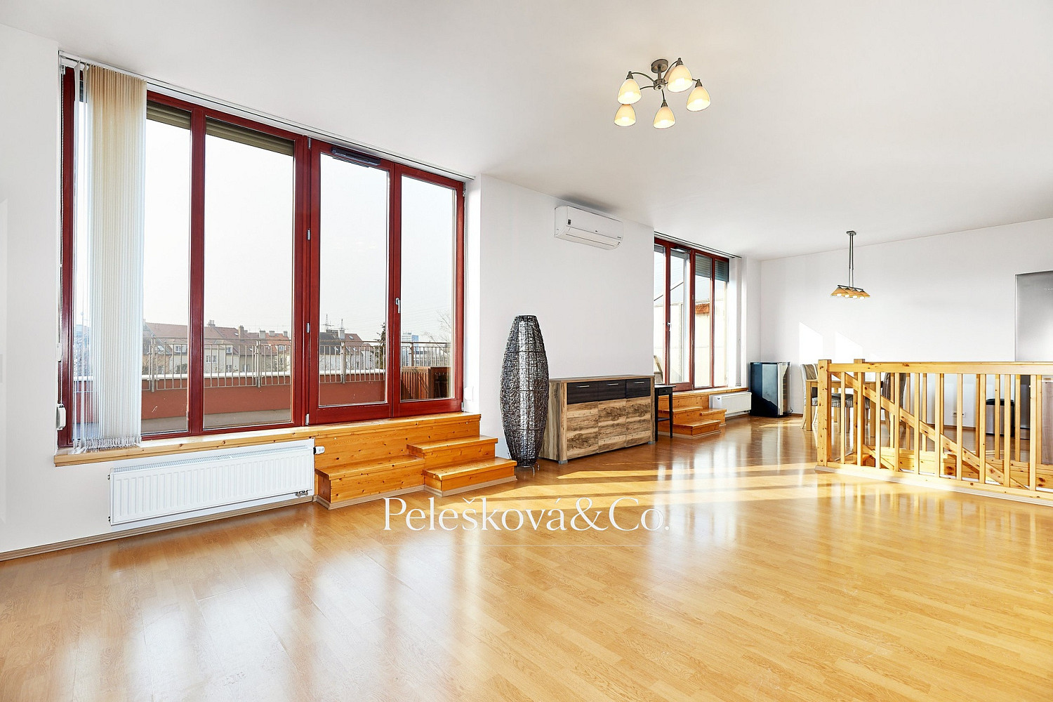 Prodej bytu 4+kk 136 m² – fotografie 2