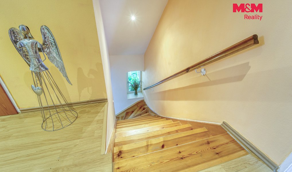 Prodej domu 197 m² s pozemkem 1 100 m², Horní Kozolupy – náhled fotky 14