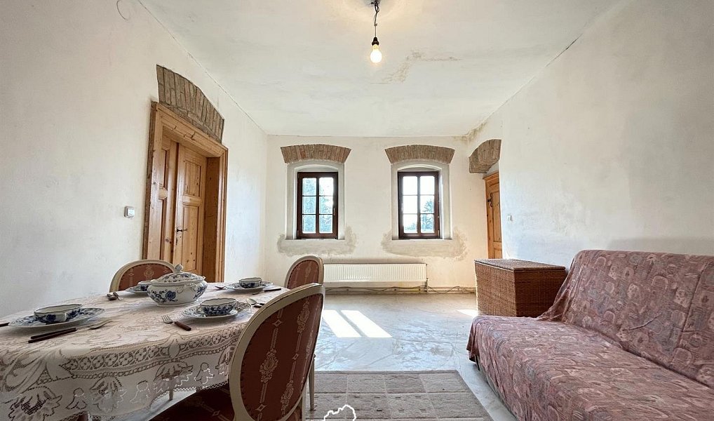 Prodej domu 190 m² s pozemkem 662 m², Černěves – náhled fotky 24