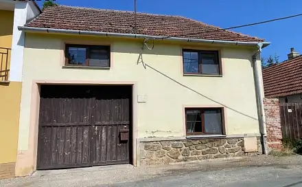 Prodej domu 177 m² s pozemkem 379 m², Nové Syrovice - Krnčice, okres Třebíč