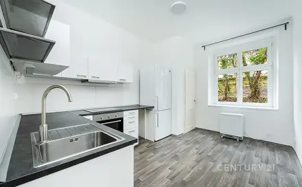 Pronájem bytu 2+kk 48 m²
