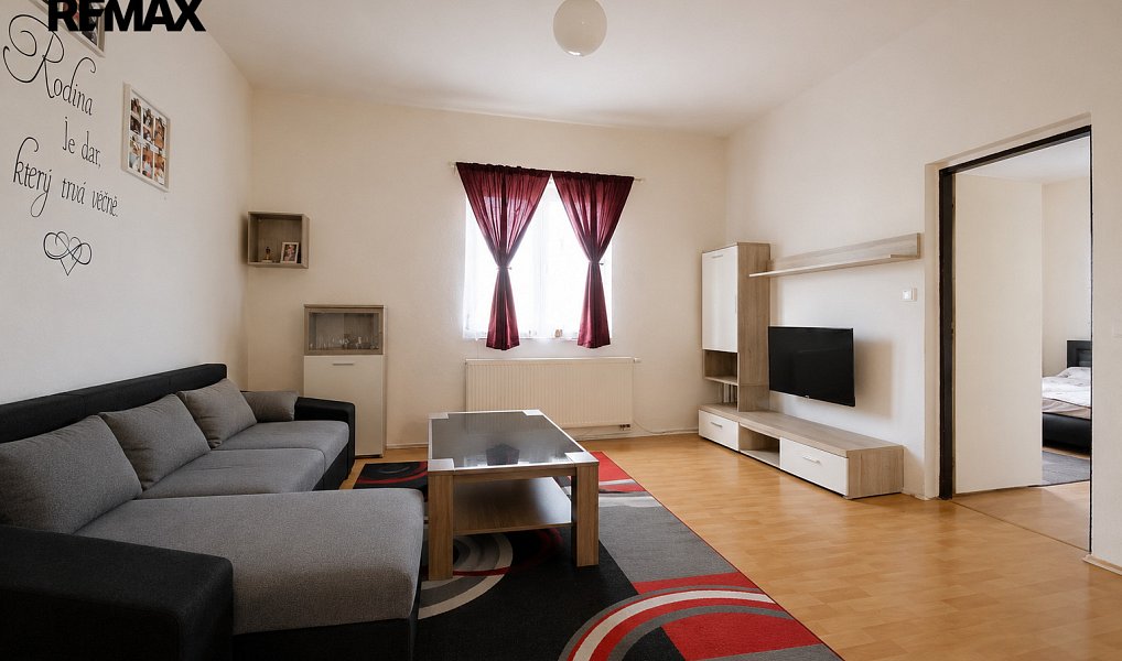 Prodej domu 236 m² s pozemkem 1 191 m², Hradec Králové – náhled fotky 6