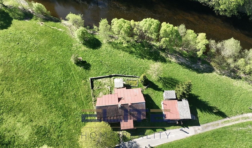 Prodej domu 178 m² s pozemkem 1 433 m², Háje nad Jizerou – náhled fotky 16