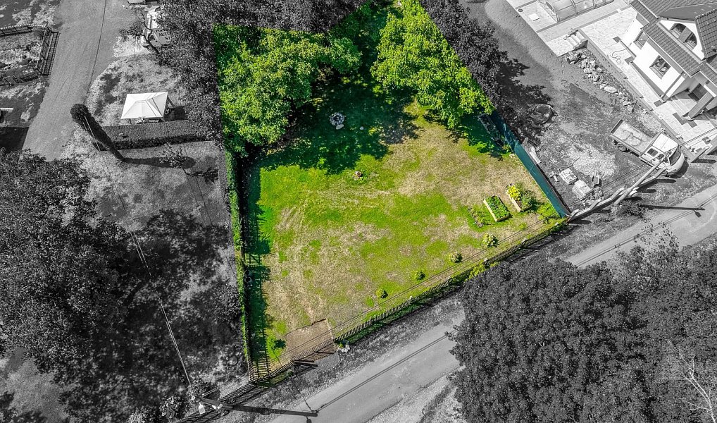 Prodej stavebního pozemku 760 m², Osek – náhled fotky 8