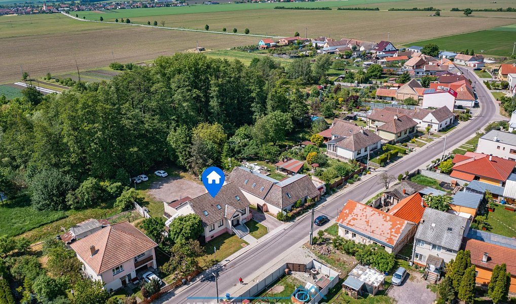 Prodej ubytovacího objektu 390 m², Vrbovec – náhled fotky 25