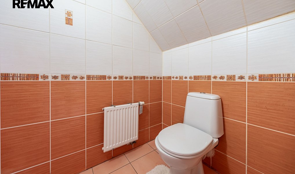 Prodej domu 350 m² s pozemkem 1 872 m², Spořice – náhled fotky 33