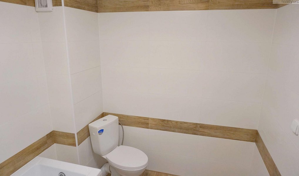 Pronájem bytu 4+kk 70 m², Litvínov – náhled fotky 20