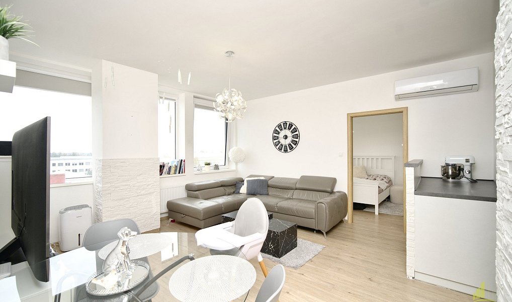 Prodej bytu 3+kk 78 m², Břeclav – náhled fotky 4