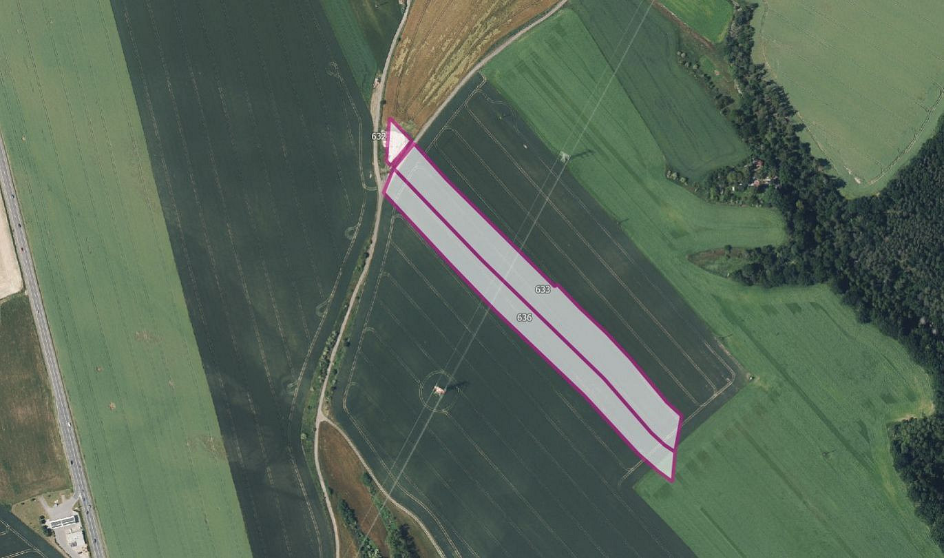 Prodej pole 23 622 m²