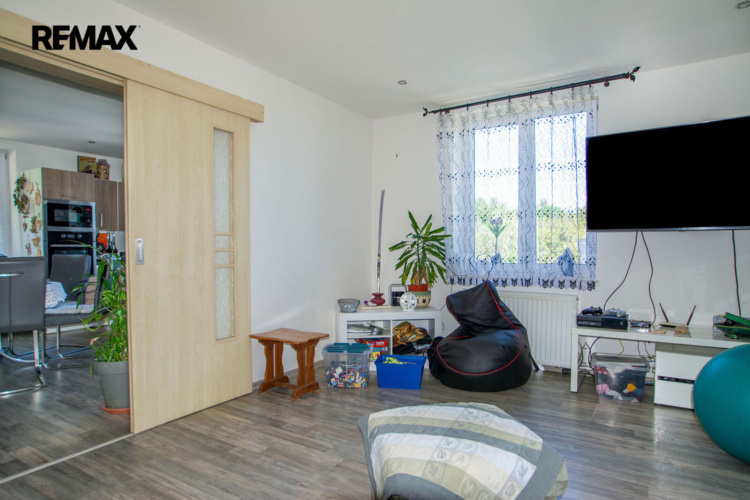 Prodej domu 130 m² s pozemkem 1 097 m² – fotografie 3