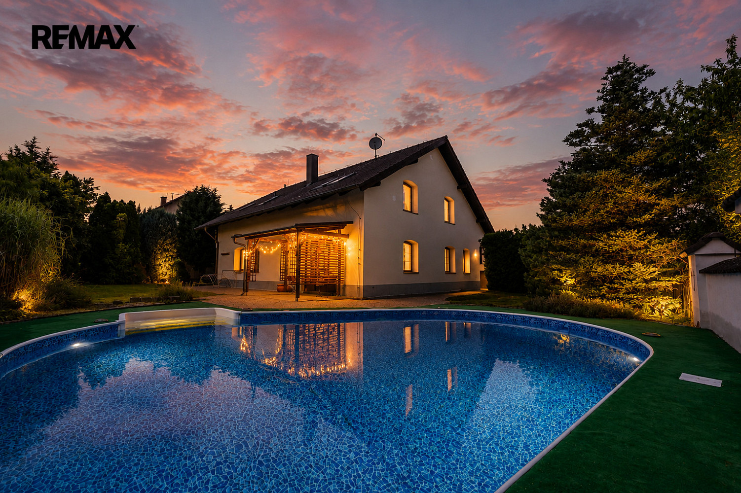 Prodej domu 250 m² s pozemkem 2 997 m² – fotografie 2